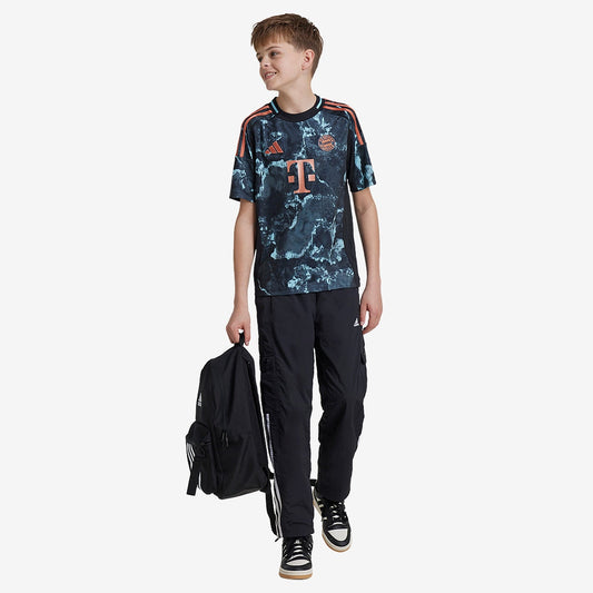 Conjunto Infantil Bayern de Múnich 2024/25 II Fan