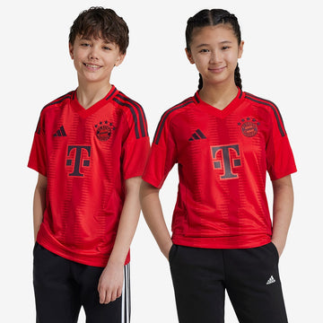 Conjunto Infantil Bayern de Múnich 2024/25 I Fan