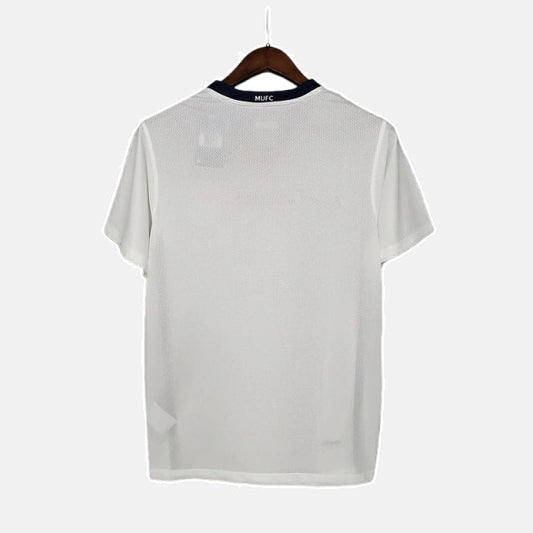 Camiseta Retro Manchester United 2008/09 Masculino Blanco